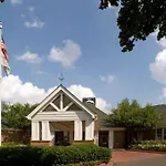 Poplar Inn And Suites