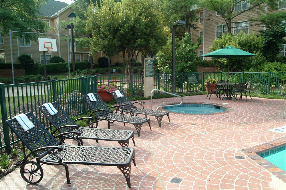Hotel Poplar And 3*